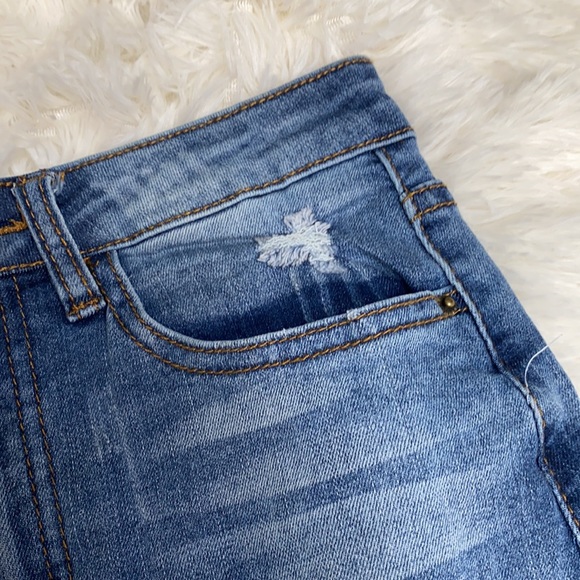 Angel Kiss Rose Flower Embroidered Distressed Denim Mini Skirt Size Small - Picture 5 of 16